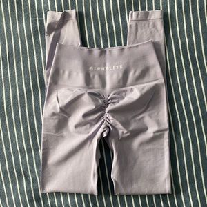 *BNIB* Alphalete Amplify Leggings. Size XS